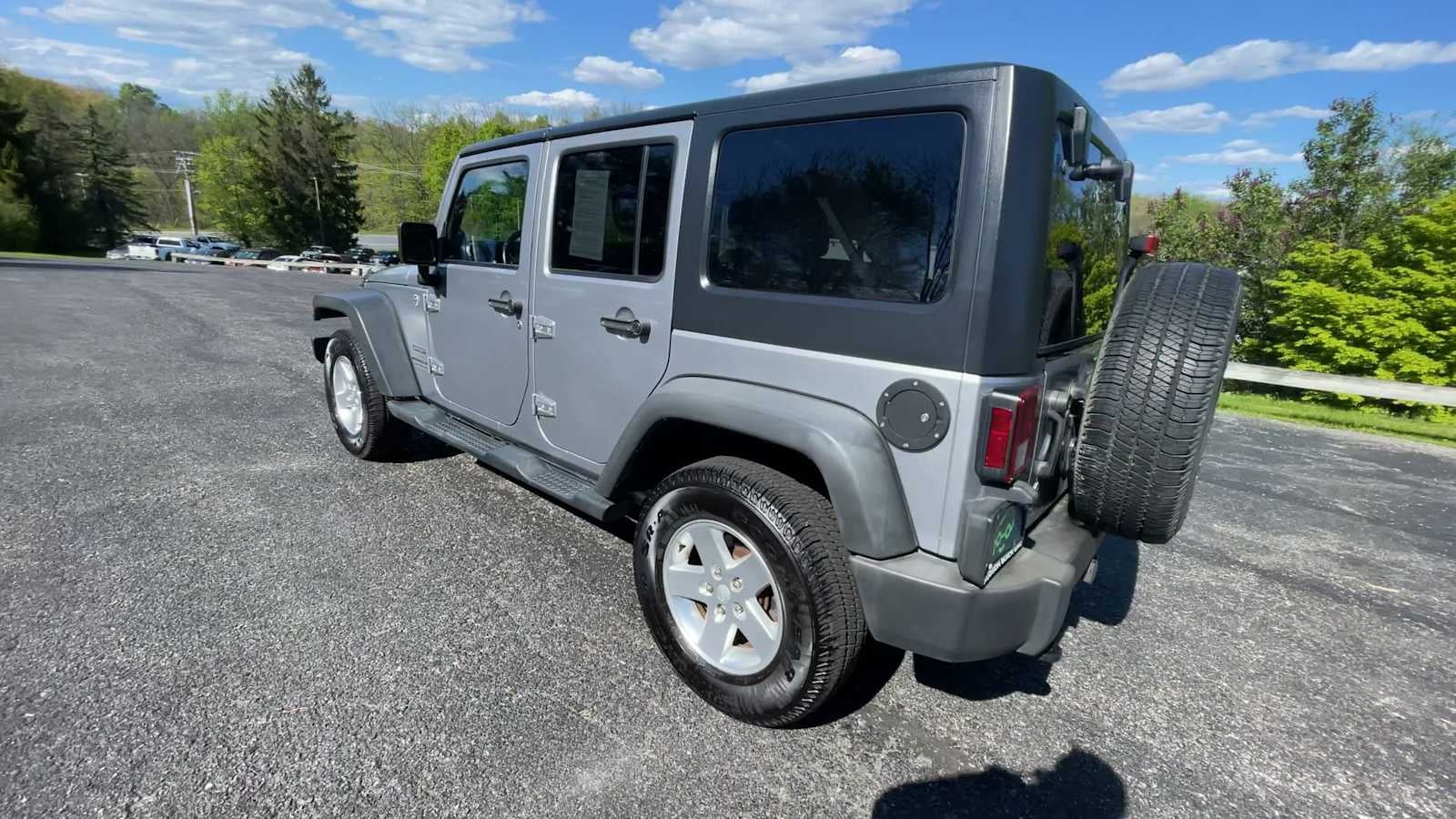 2014 Jeep Wrangler Unlimited Sport