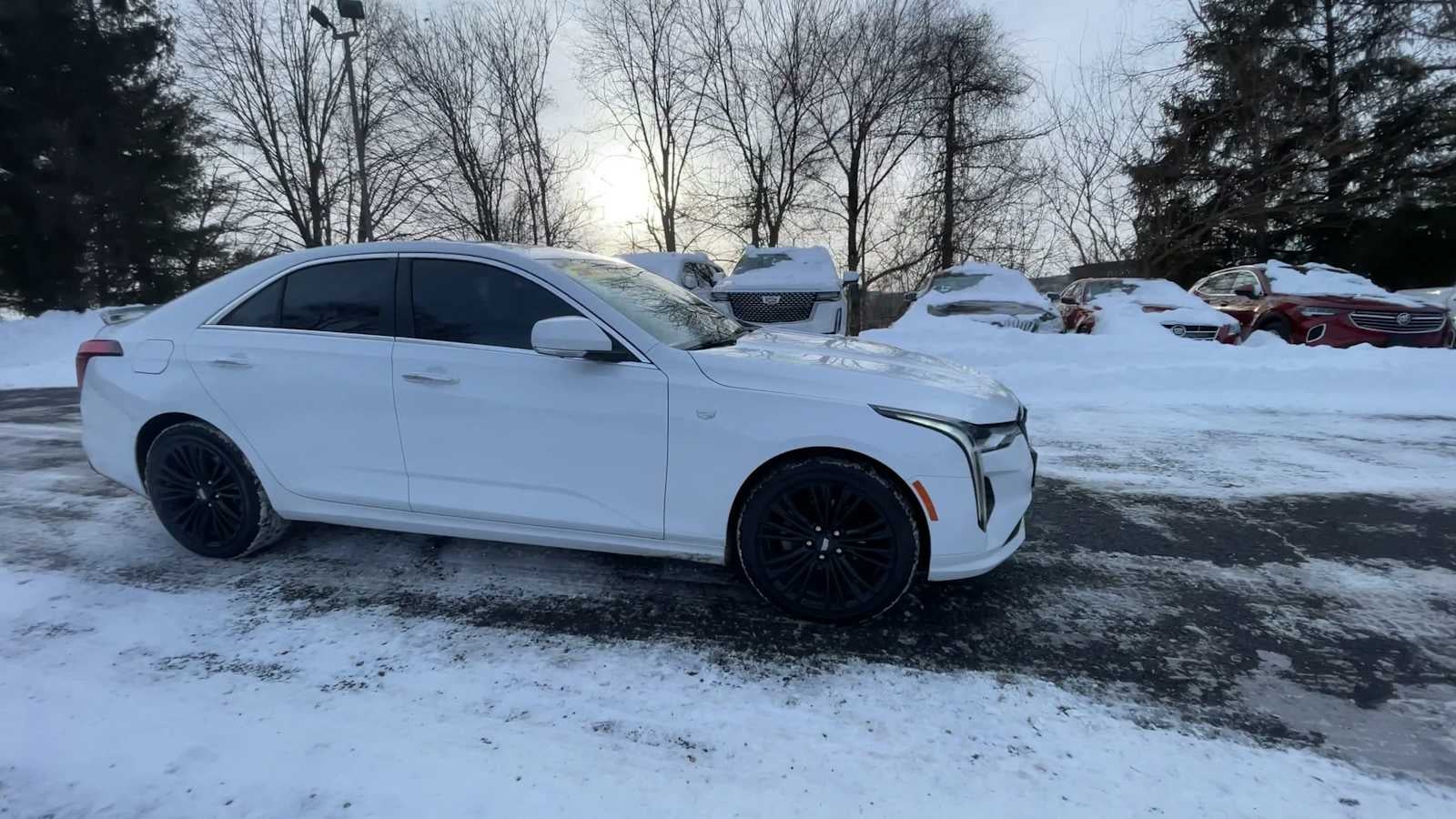 2023 Cadillac CT4 Luxury