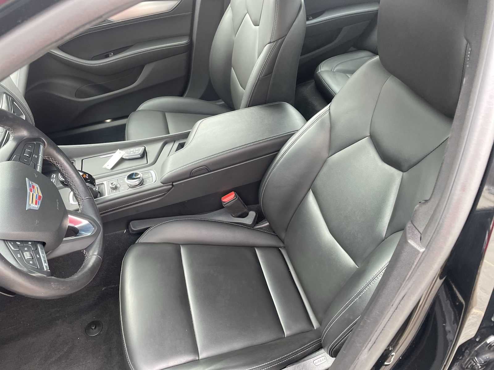 2023 Cadillac CT5 Luxury