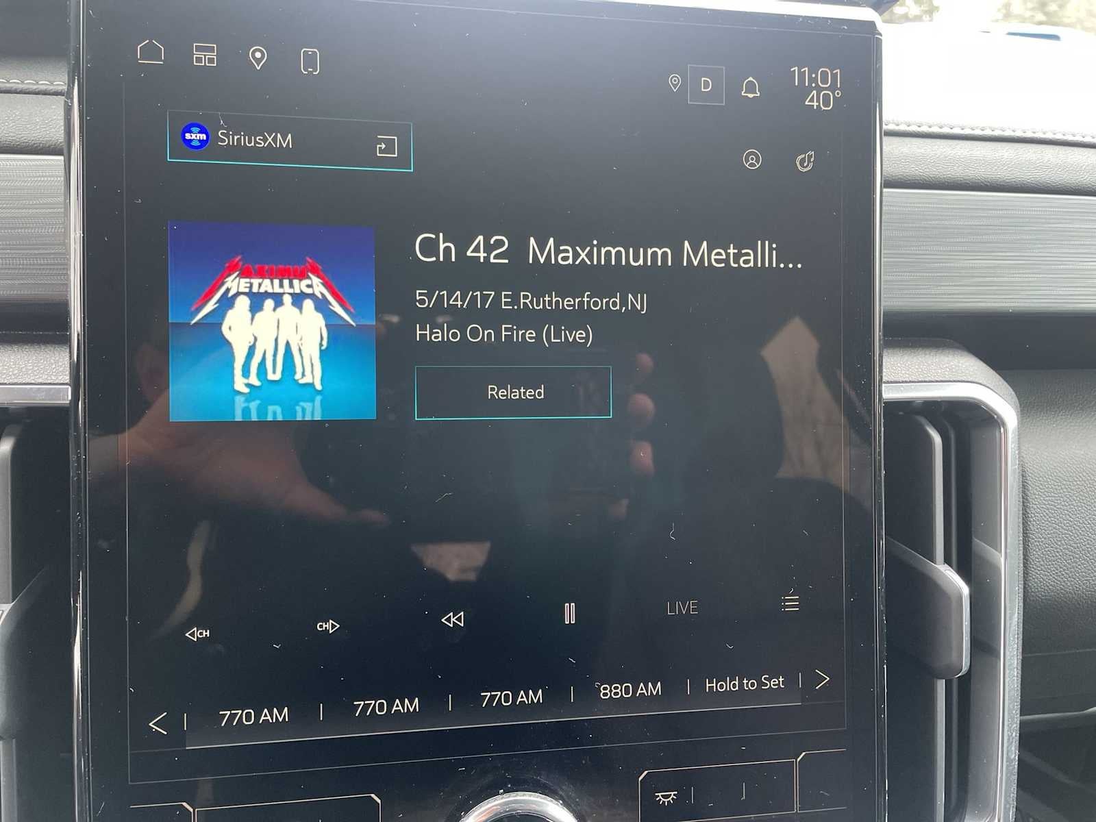 2024 GMC Acadia Elevation