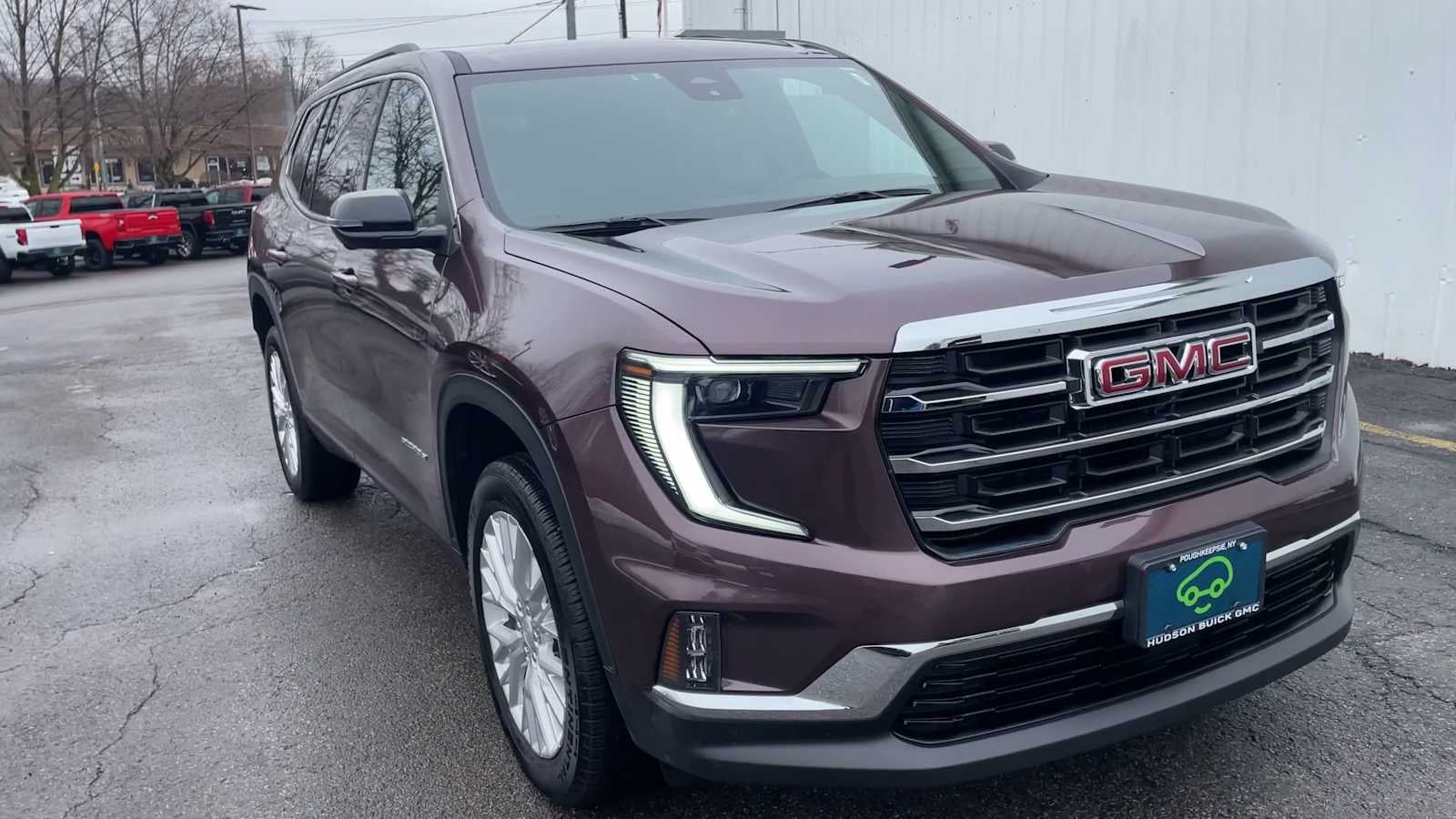 2024 GMC Acadia Elevation