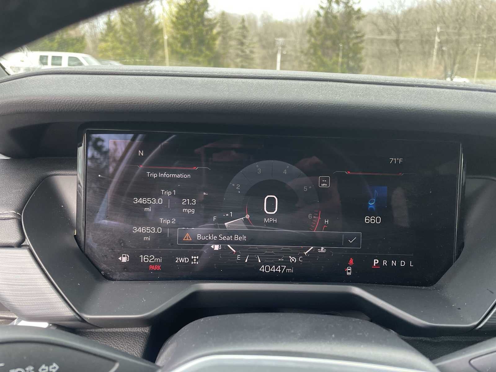 2024 GMC Acadia Elevation