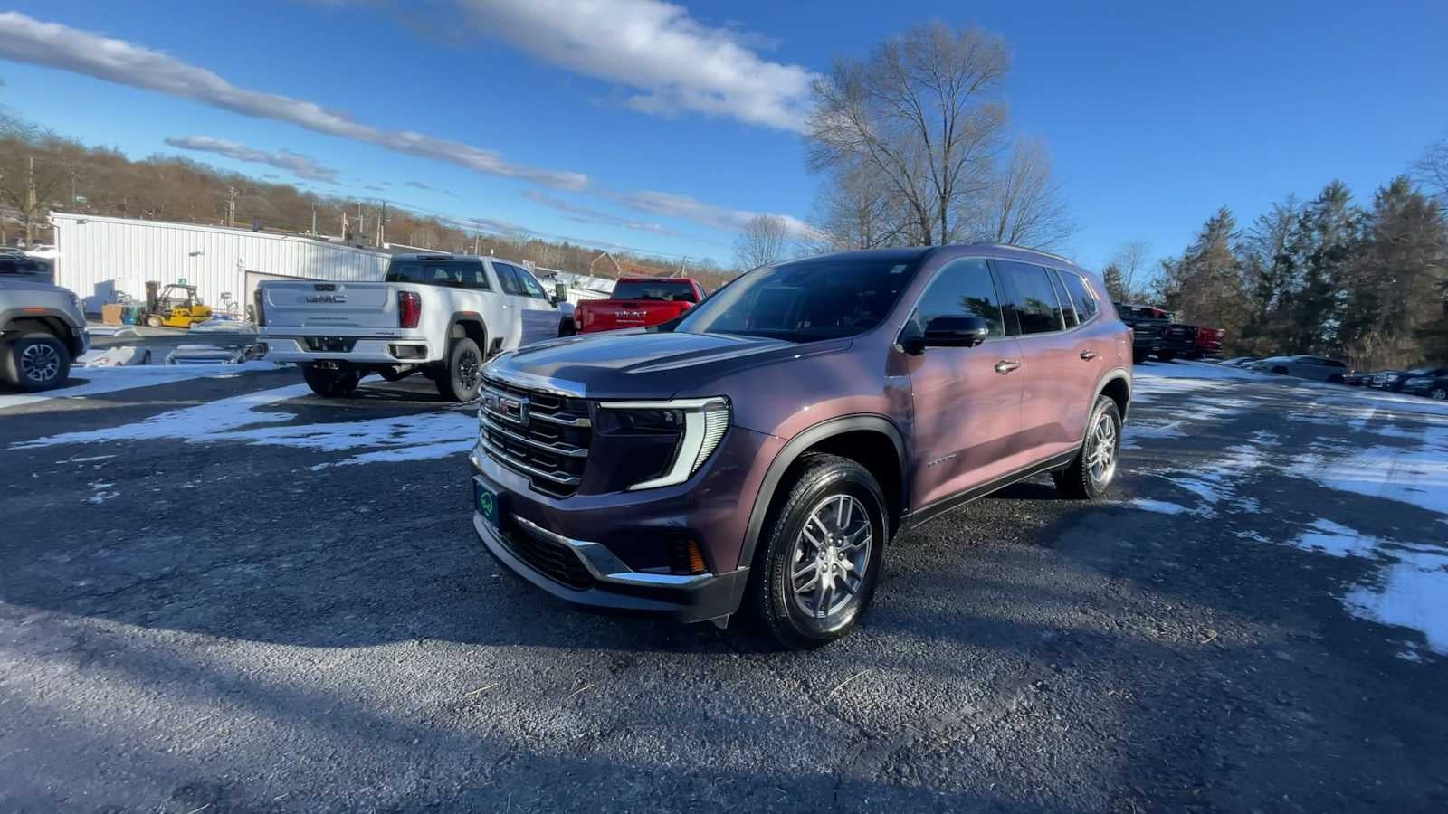 2025 GMC Acadia Elevation