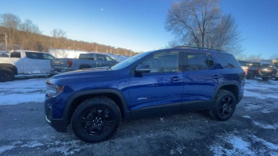 2023 GMC Acadia AT4
