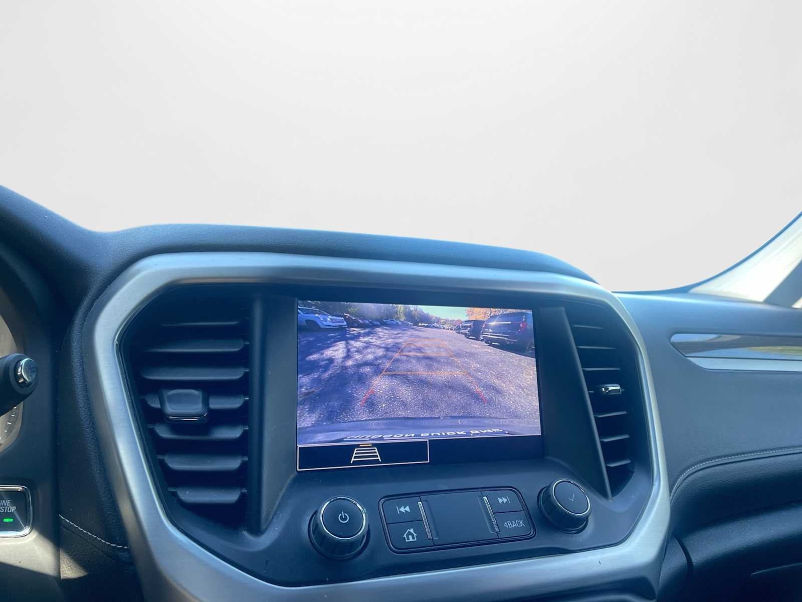 2023 GMC Acadia SLE