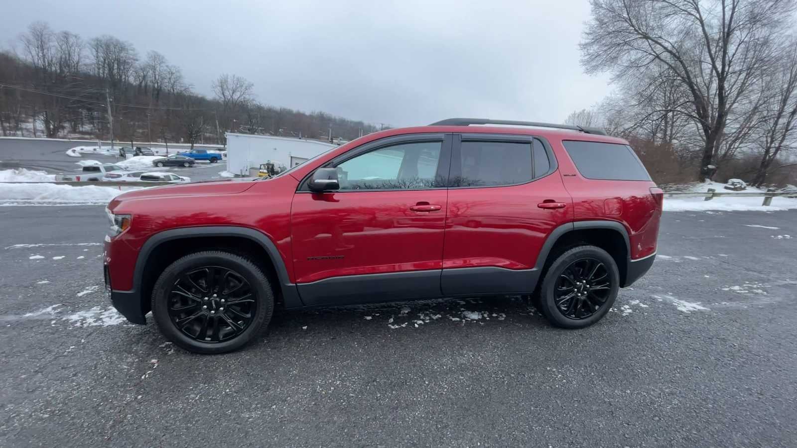 2023 GMC Acadia SLE