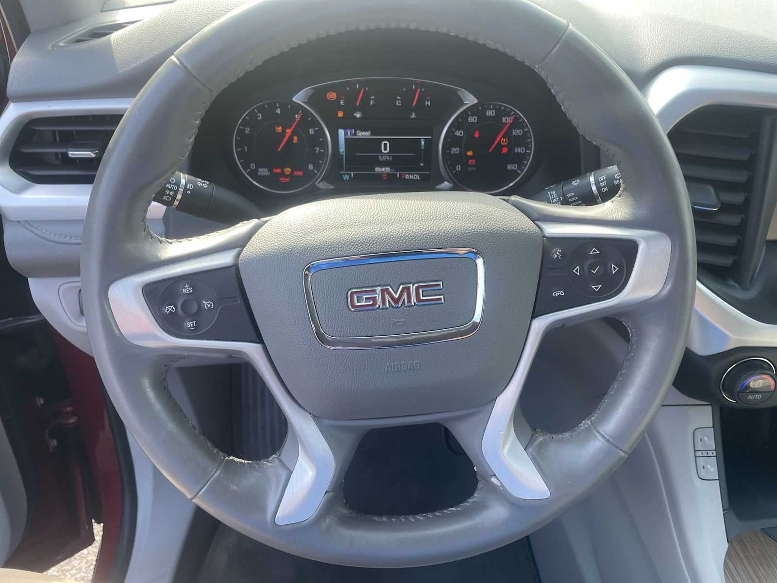 2019 GMC Acadia SLE