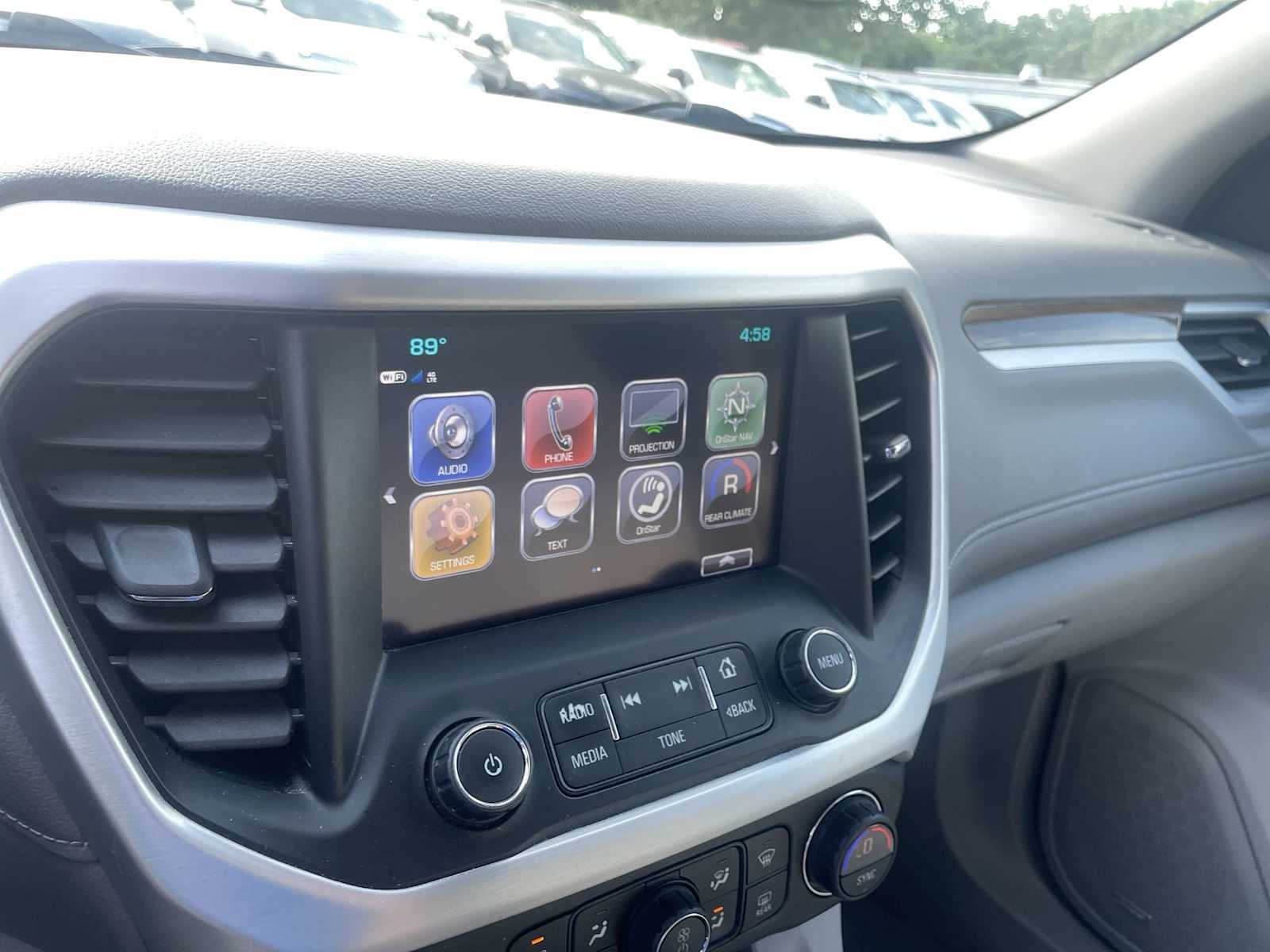 2019 GMC Acadia SLE