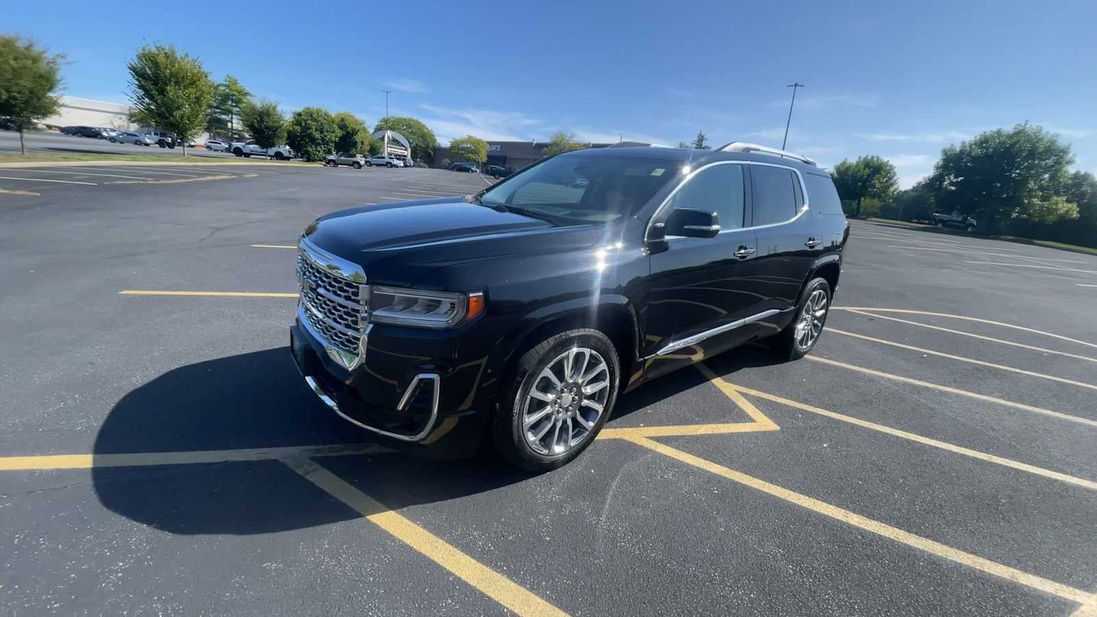 2022 GMC Acadia Denali