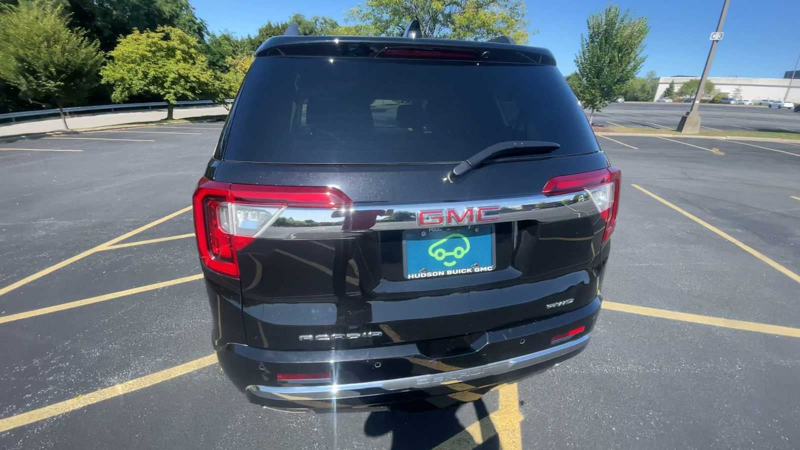 2022 GMC Acadia Denali