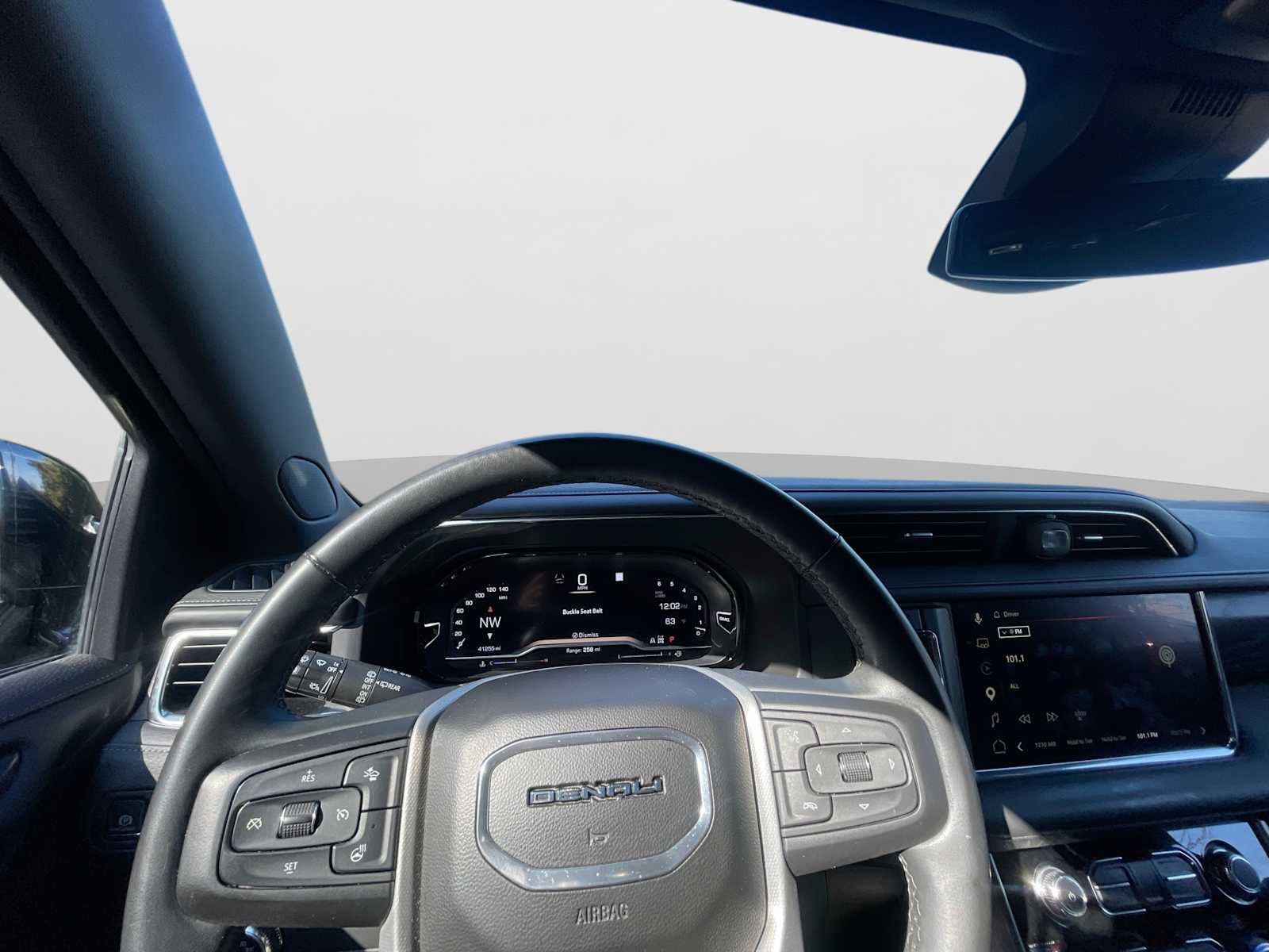 2023 GMC Yukon Denali