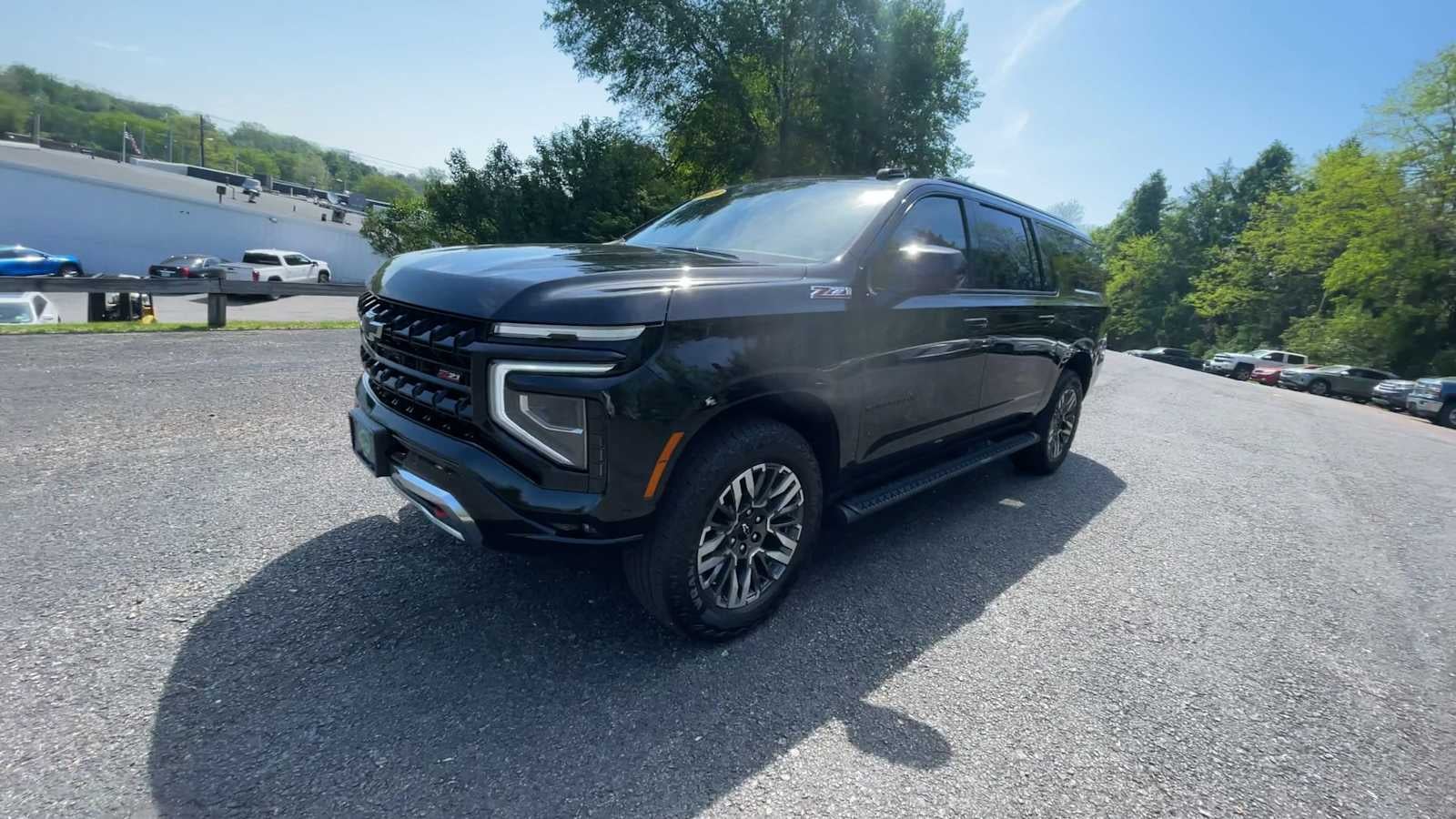 2025 Chevrolet Suburban Z71