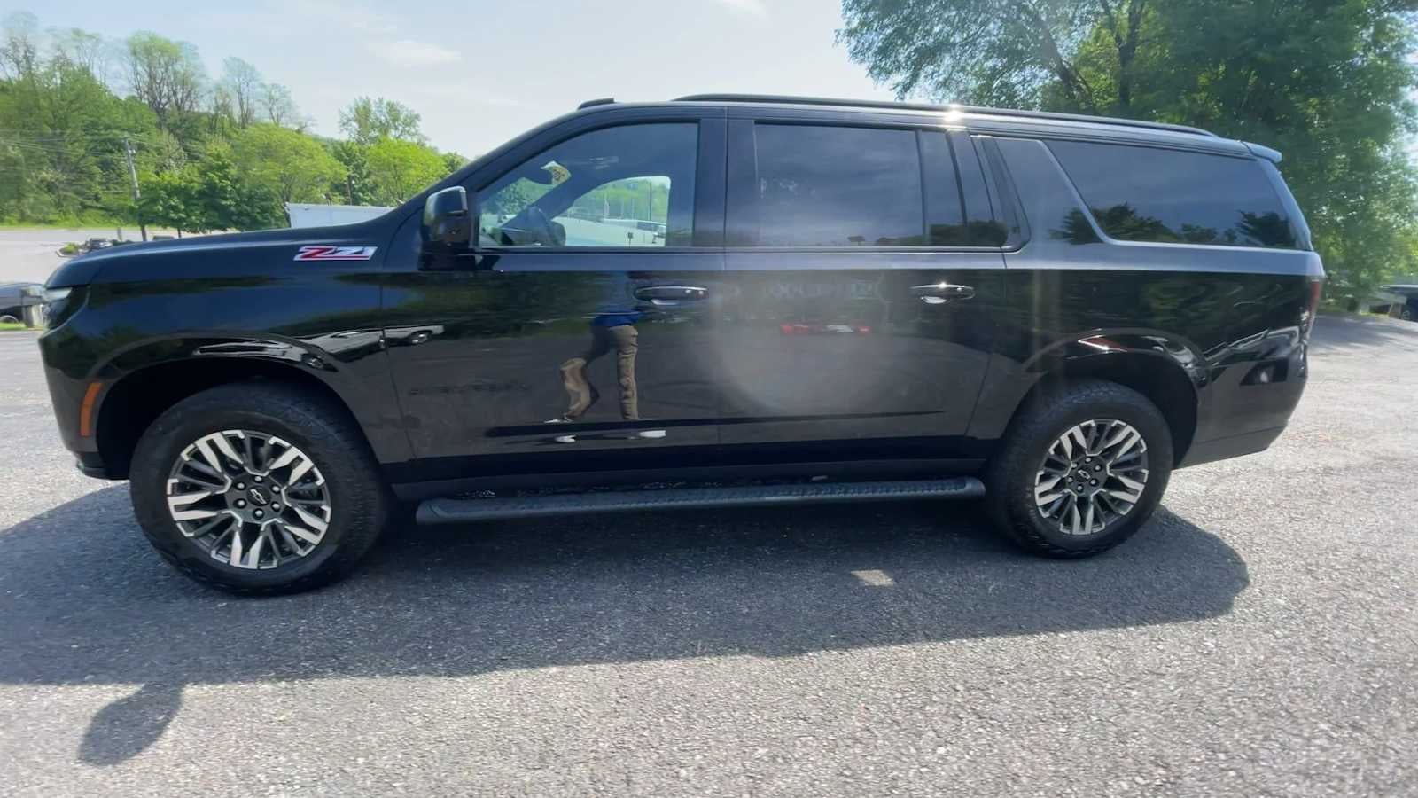 2025 Chevrolet Suburban Z71