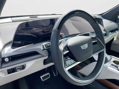 2026 Cadillac VISTIQ Luxury