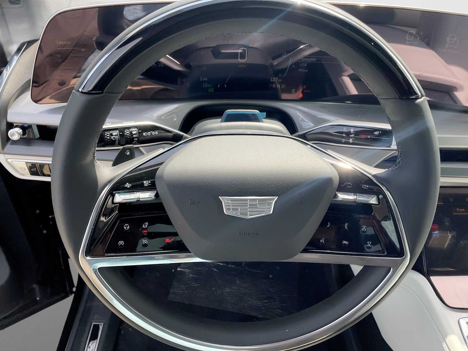 2026 Cadillac VISTIQ Luxury