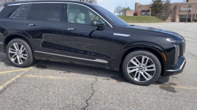 2026 Cadillac VISTIQ Luxury