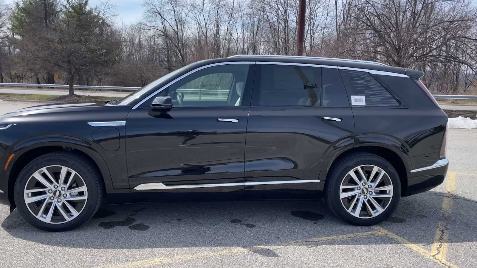 2026 Cadillac VISTIQ Luxury