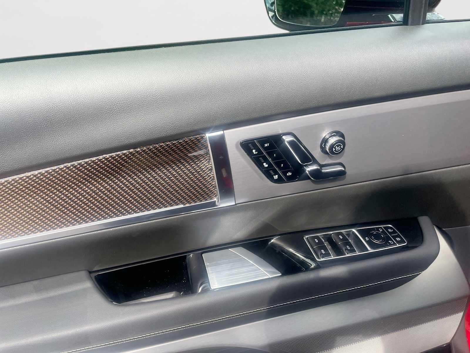 2027 Cadillac VISTIQ Sport