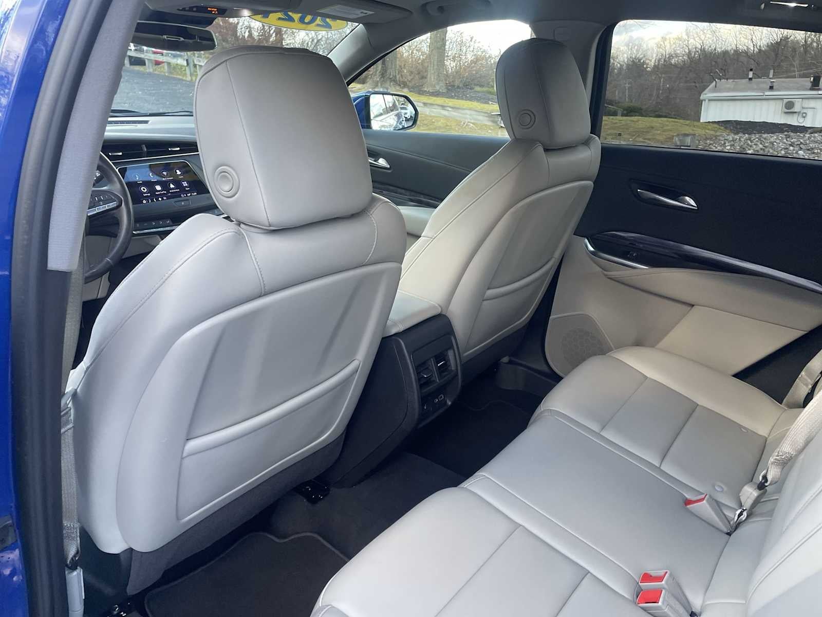 2021 Cadillac XT4 Luxury