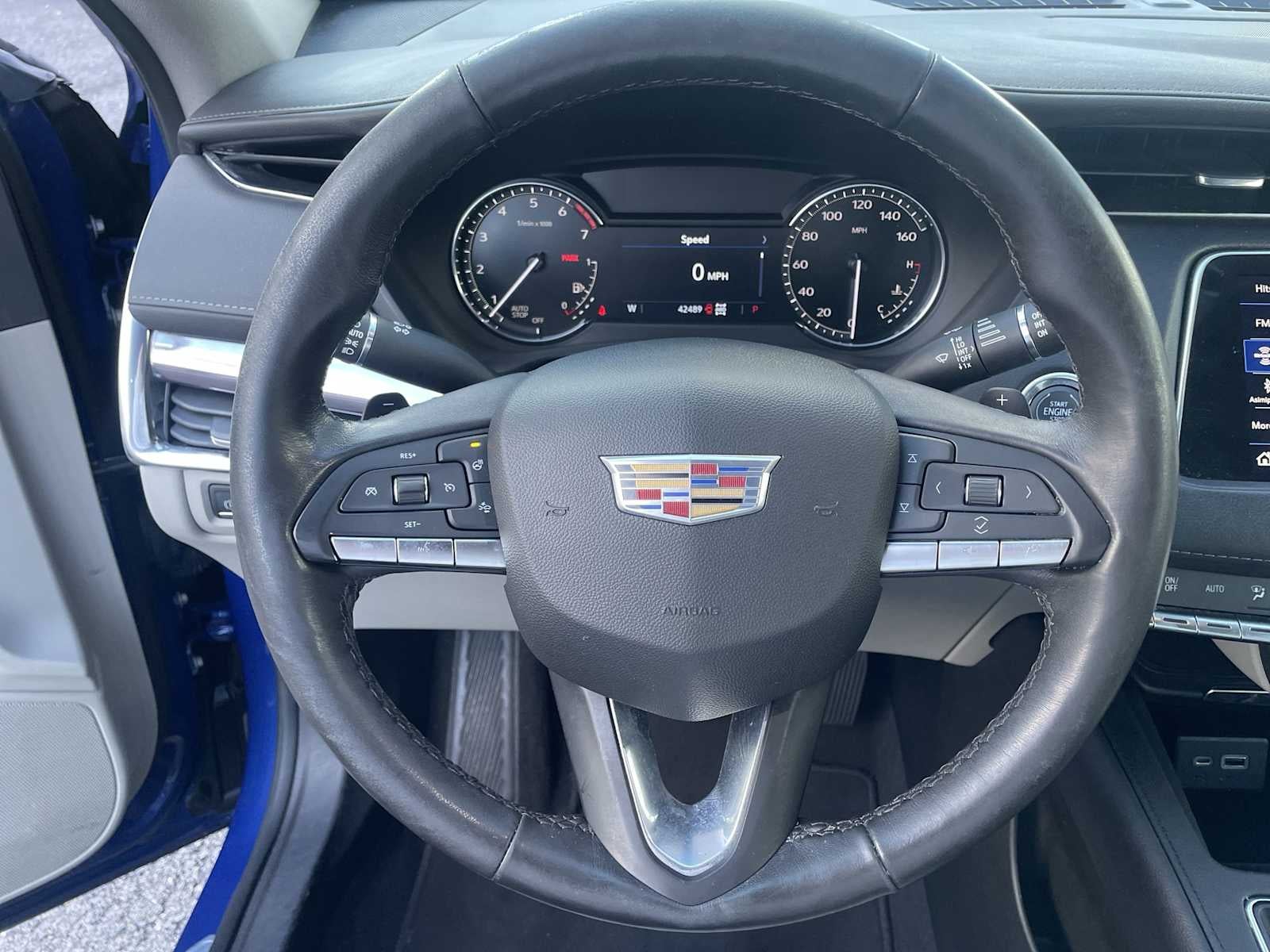 2021 Cadillac XT4 Luxury