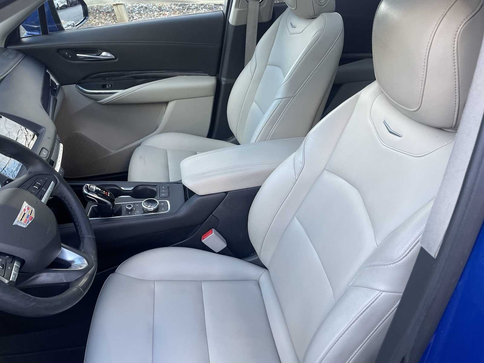 2021 Cadillac XT4 Luxury