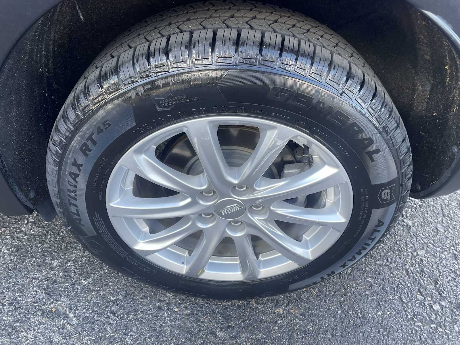 2021 Cadillac XT4 Luxury