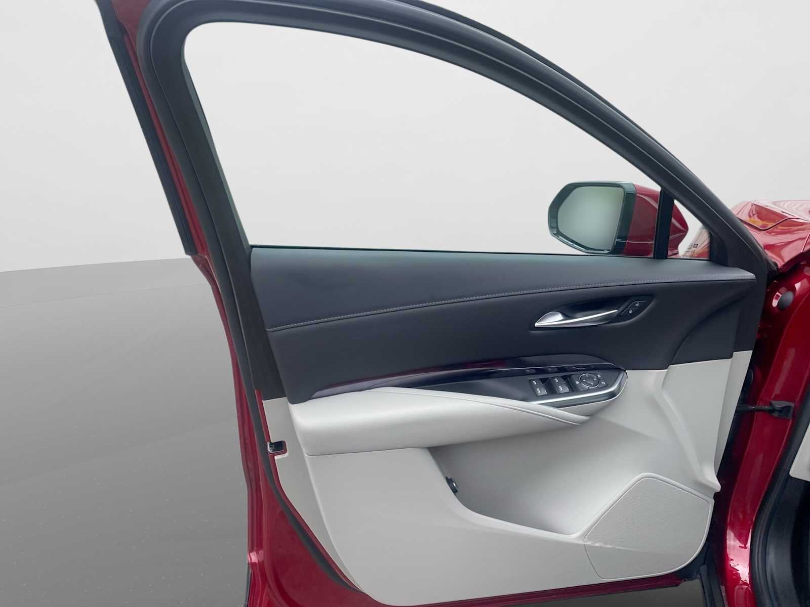 2023 Cadillac XT4 AWD Luxury