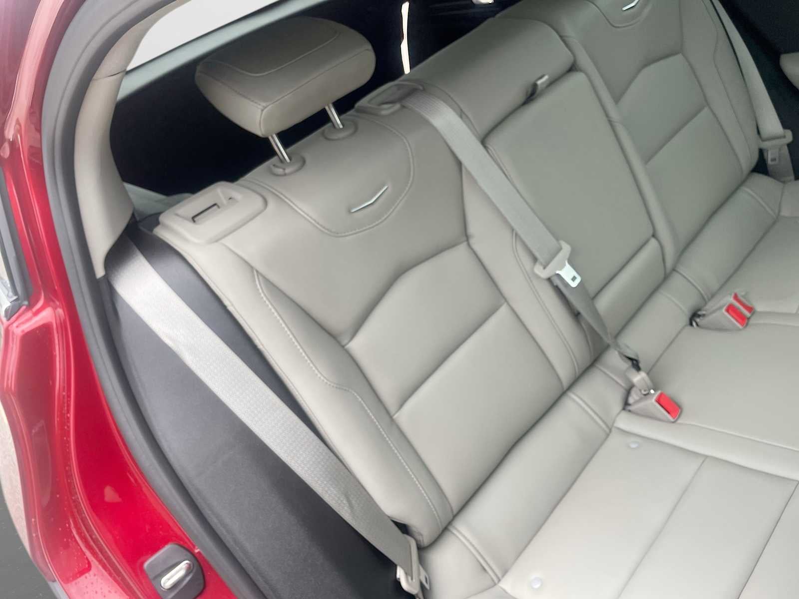 2023 Cadillac XT4 AWD Luxury