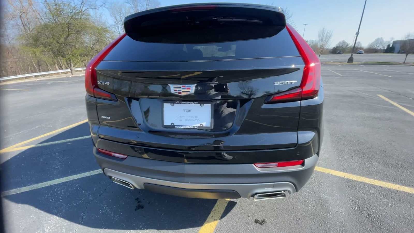 2023 Cadillac XT4 Premium Luxury