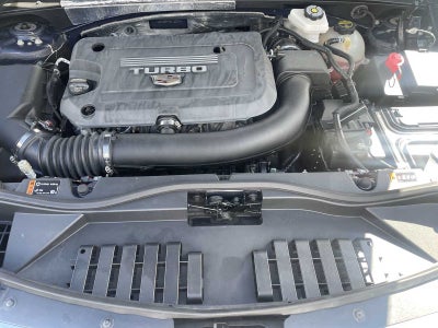 2025 Cadillac XT4 Premium Luxury