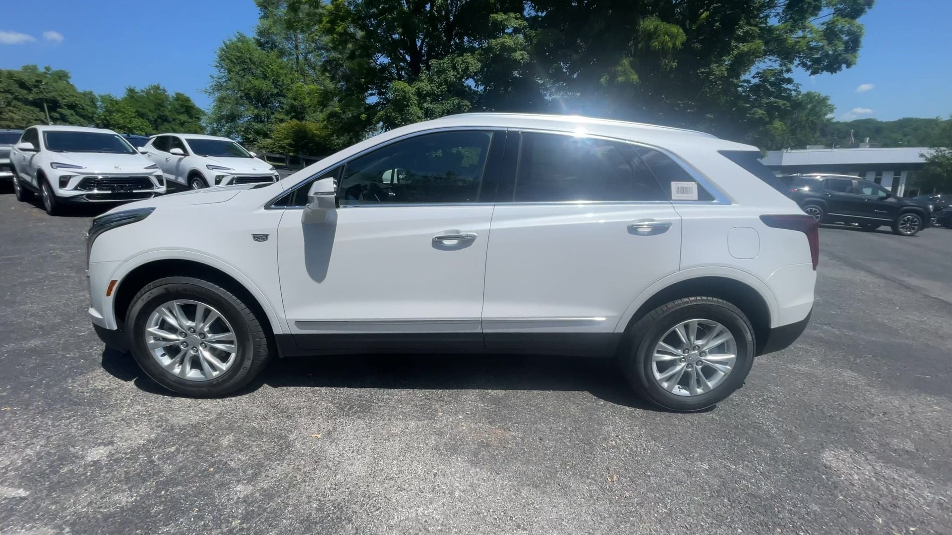 2025 Cadillac XT5 Luxury