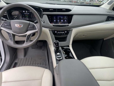 2022 Cadillac XT5 Premium Luxury