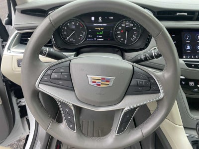 2022 Cadillac XT5 Premium Luxury