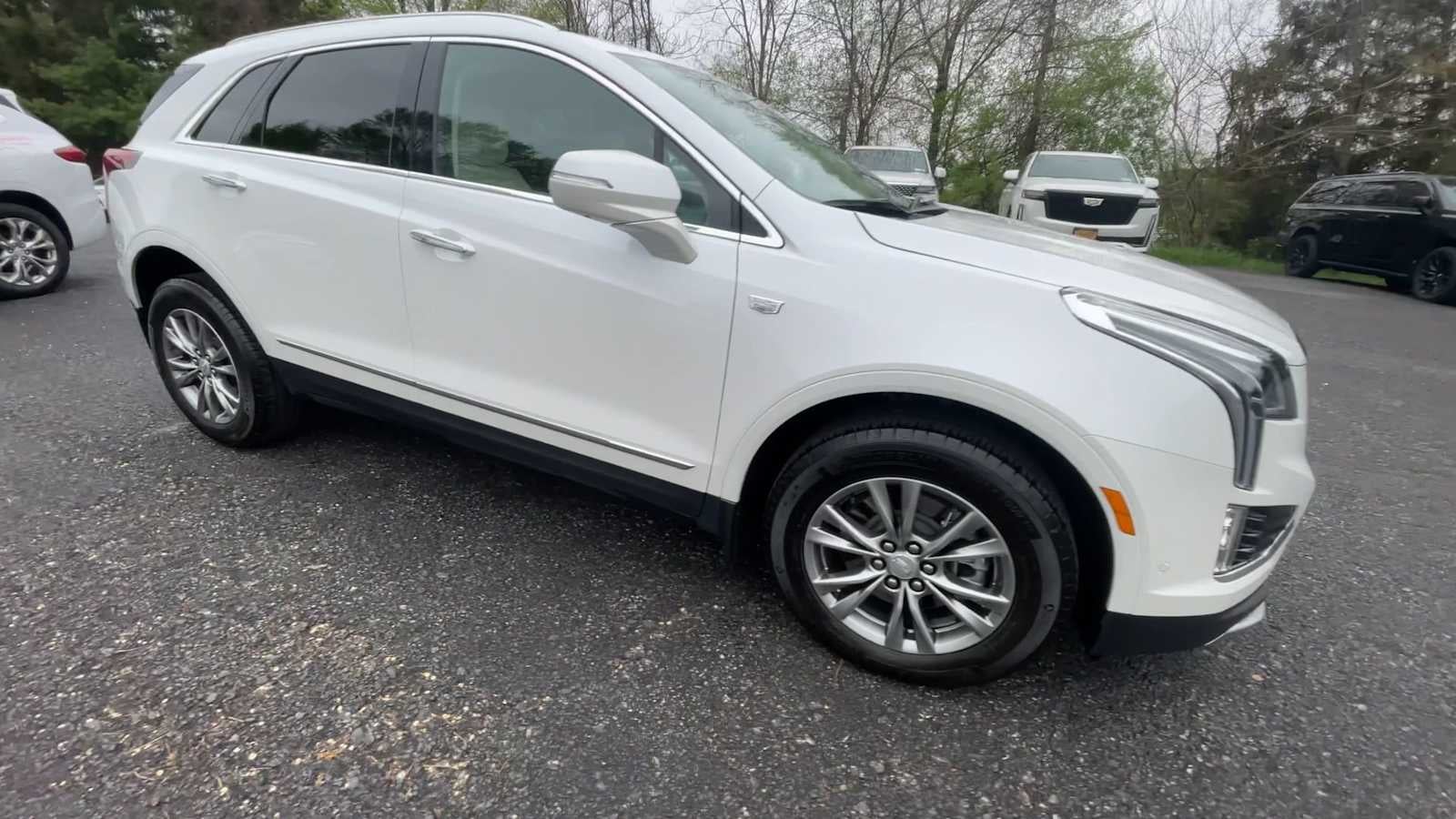 2022 Cadillac XT5 Premium Luxury