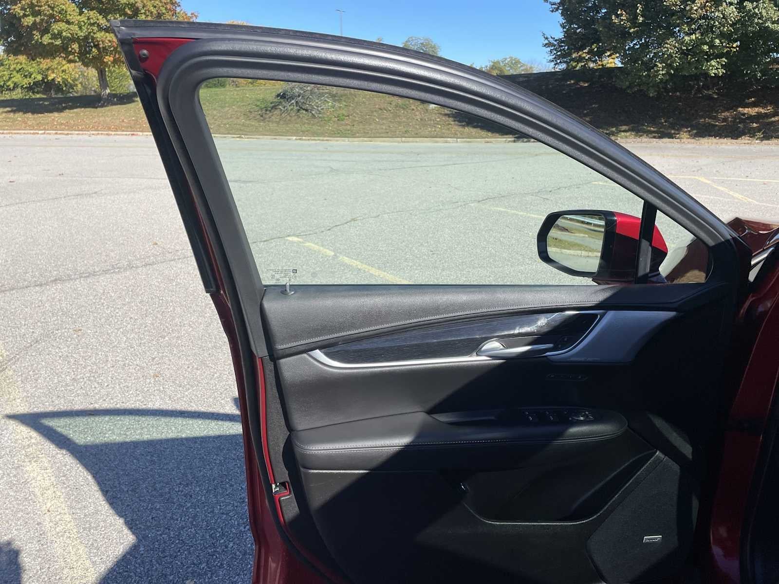 2024 Cadillac XT5 Premium Luxury