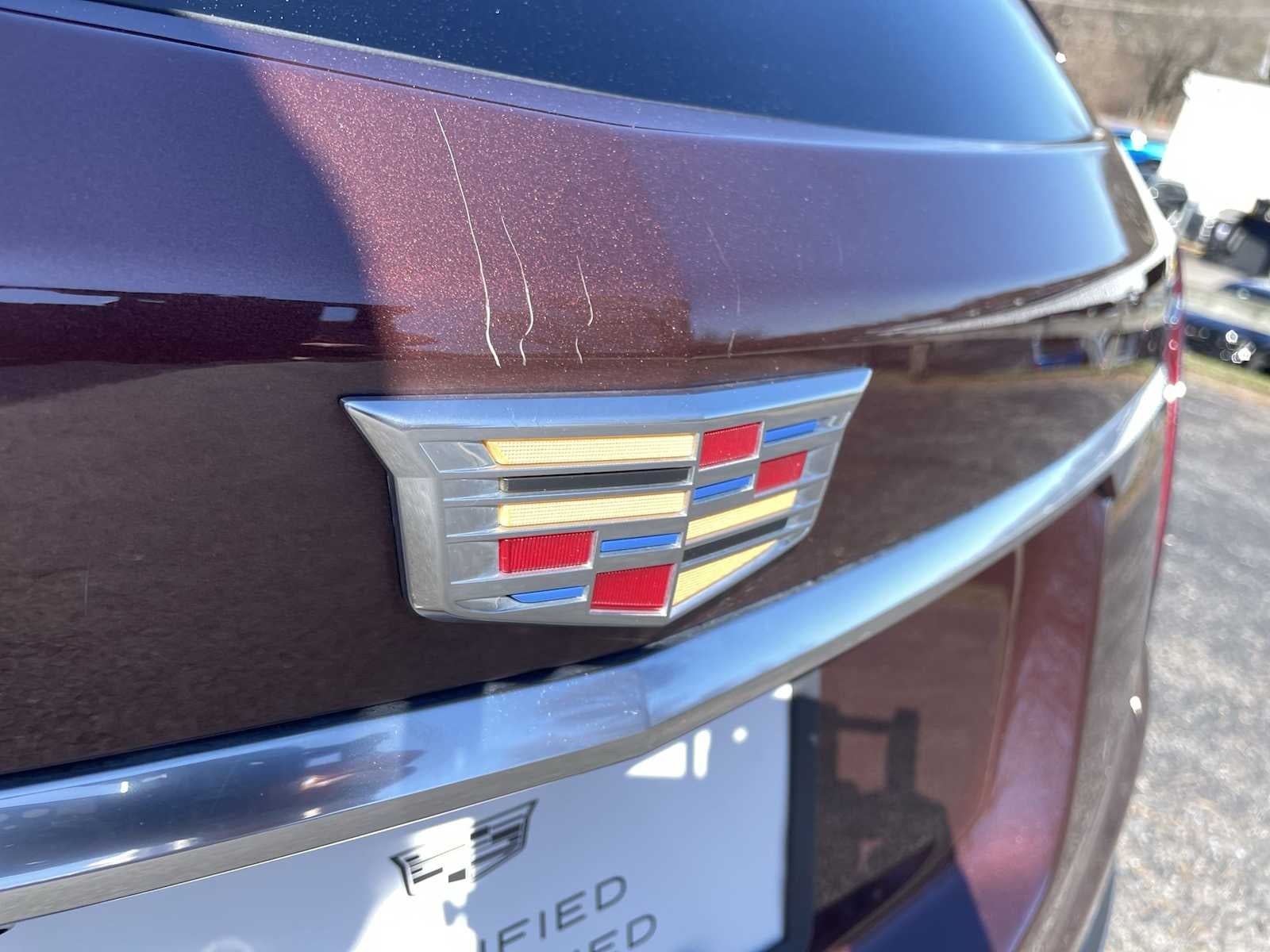 2022 Cadillac XT5 Premium Luxury