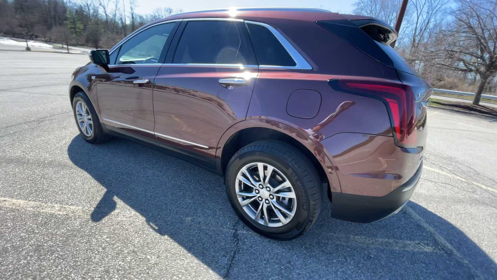 2022 Cadillac XT5 Premium Luxury