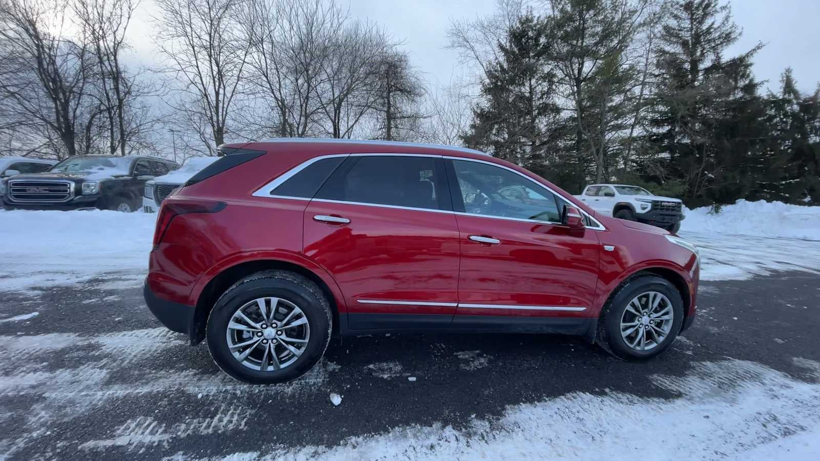 2023 Cadillac XT5 Premium Luxury
