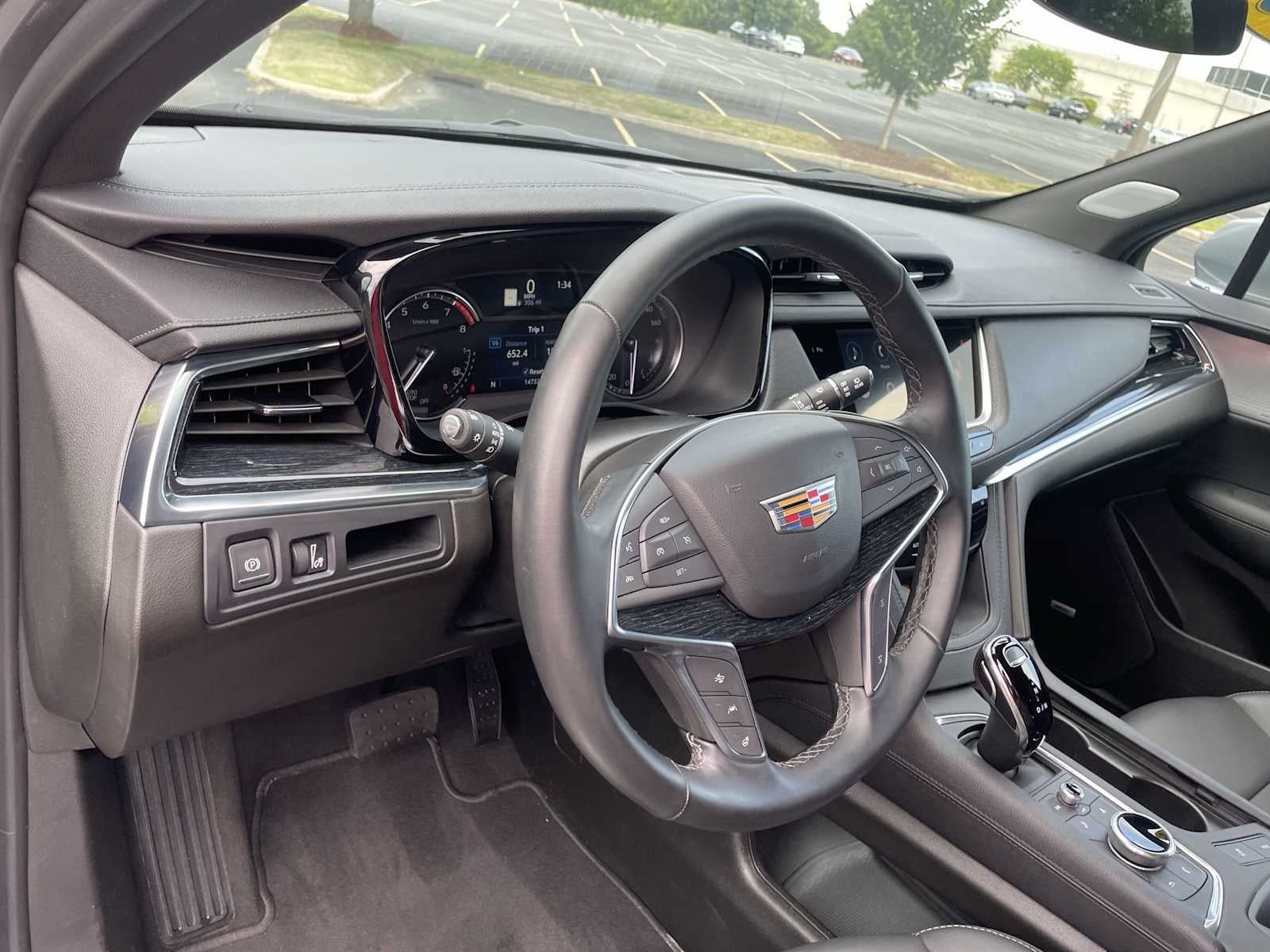 2025 Cadillac XT5 Premium Luxury