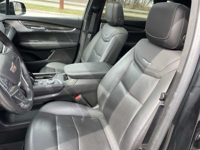 2023 Cadillac XT5 Sport