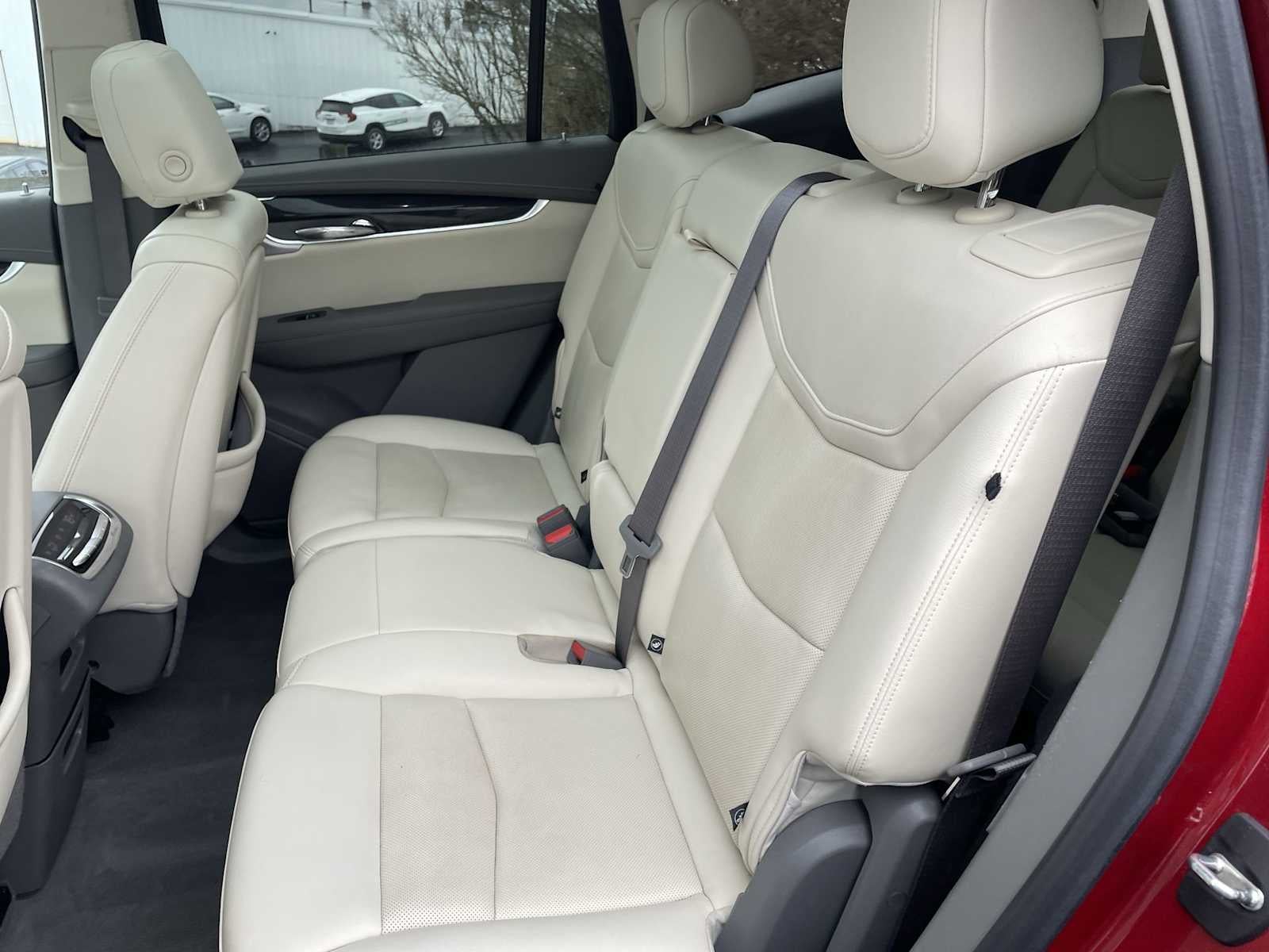 2022 Cadillac XT6 Premium Luxury