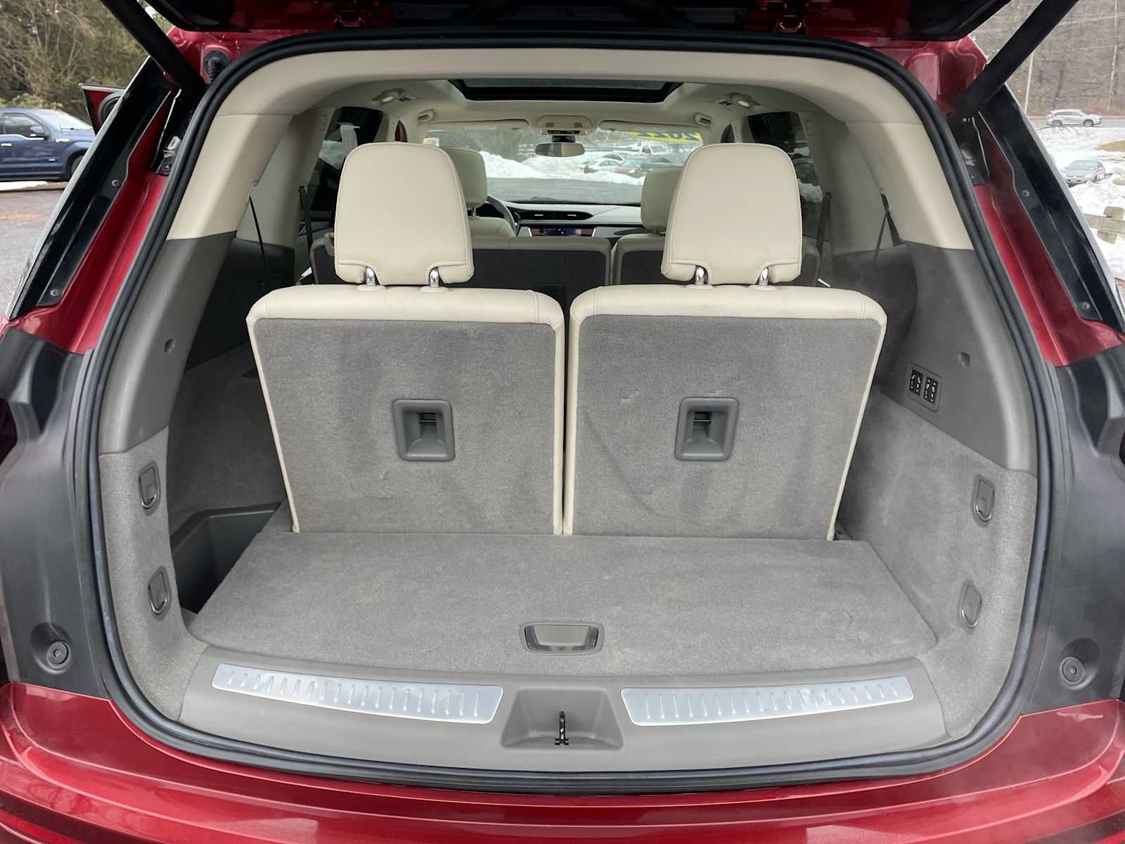 2022 Cadillac XT6 Premium Luxury