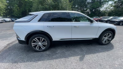 2025 Cadillac LYRIQ Luxury 1