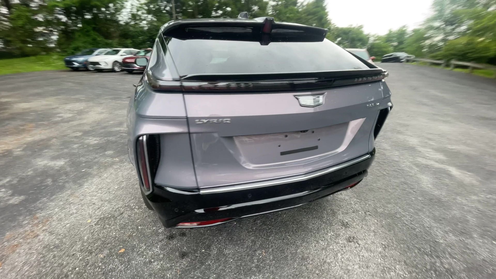 2025 Cadillac LYRIQ Luxury 1