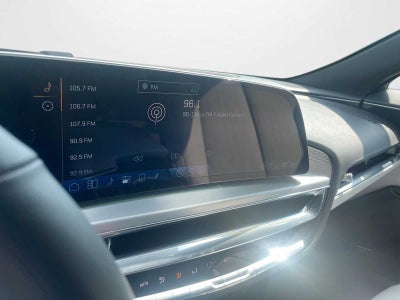 2024 Cadillac LYRIQ Luxury 1