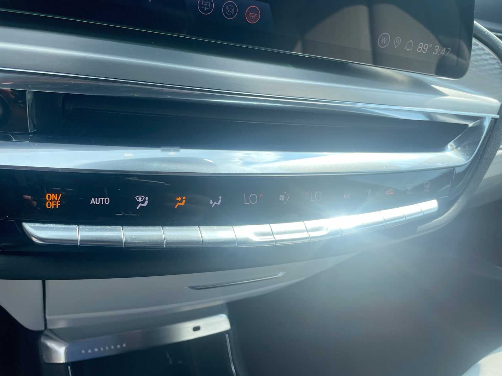 2024 Cadillac LYRIQ Luxury 1