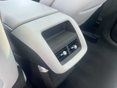 2024 Cadillac LYRIQ Luxury 1