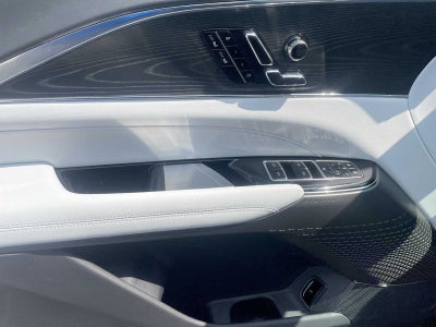 2024 Cadillac LYRIQ Luxury 1