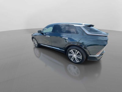 2024 Cadillac LYRIQ Luxury 1