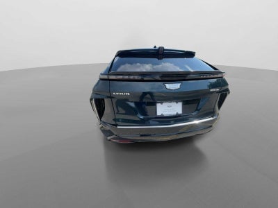 2024 Cadillac LYRIQ Luxury 1